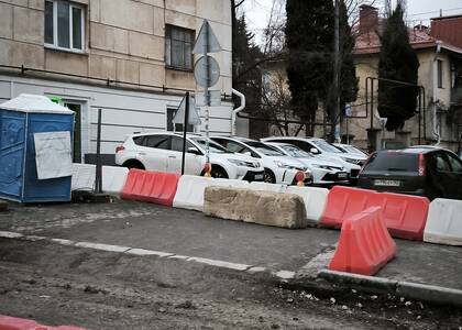 В центре Севастополя изменили движение автотранспорта