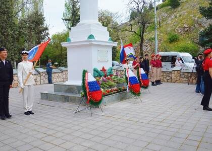 В Севастополе нет дороги к мемориалу