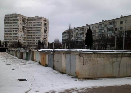 Как лучше решить проблему автопарковок в Севастополе. Мнение редакции