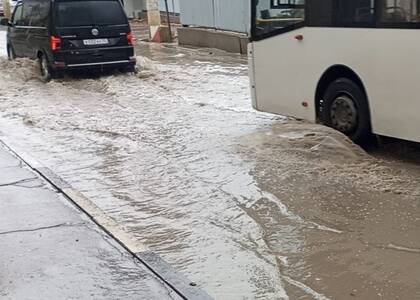Севастополь заливает дождь